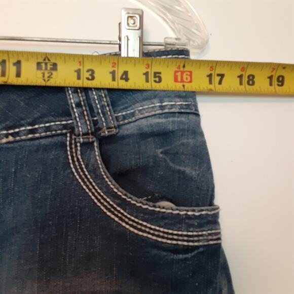 Wallflower Jeans Women’s 15 Blue Flare Luscious Curvy Flap Pocket Bootcut Denim - Picture 8 of 10